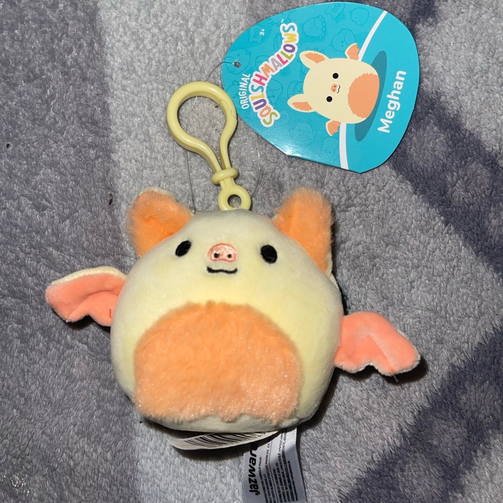 Squishmallows Meghan the Bat 3.5” Clip *Walgreens Version*